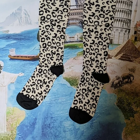 Compression Socks Leopard print large/extra large - Picture 4 of 6
